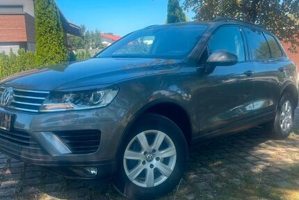 VW Touareg 181.250 km 14.990 &euro; Seeg 87637
