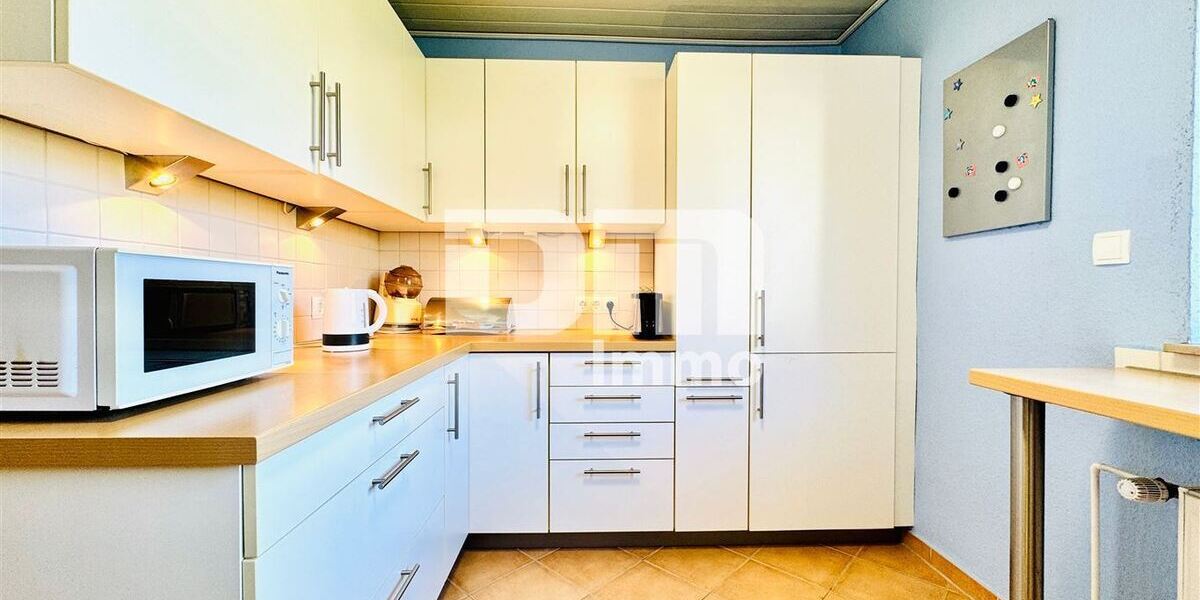 Gepflegte Doppelhaushälfte am Rüsteberg mit Panoramablick über Kassel mit Garten und Stellplatz - Doppelhaushälfte Niestetal | Angebot:27195528