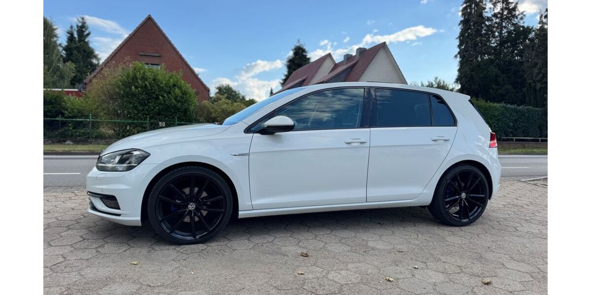 VW Golf 216.000 km 9.990 &euro; Stelle 21435