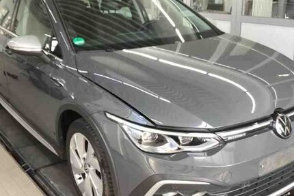 VW Golf 99.564 km 23.950 &euro; Goslar 38644