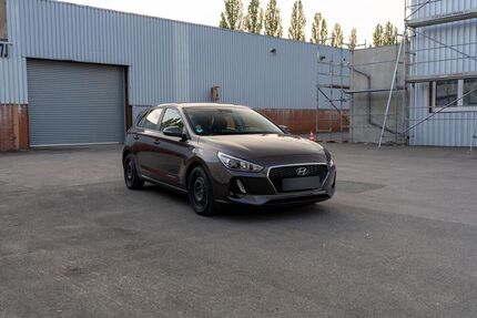 Hyundai i30 128.000 km 11.800 &euro; Springe 31832