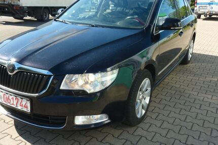 Skoda Superb 245.000 km 3.950 &euro; Essen 45144
