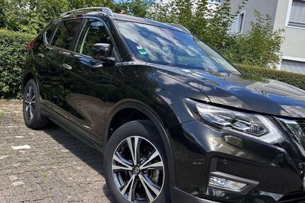 Nissan X-Trail 88.739 km 17.200 &euro; Heilbronn 74081