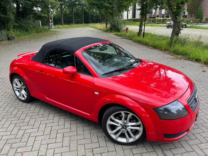 Audi TT 185.400 km 10.750 € Borne 7623M