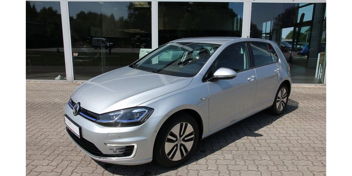 VW Golf 59.100 km 15.890 &euro; Neumünster 24539