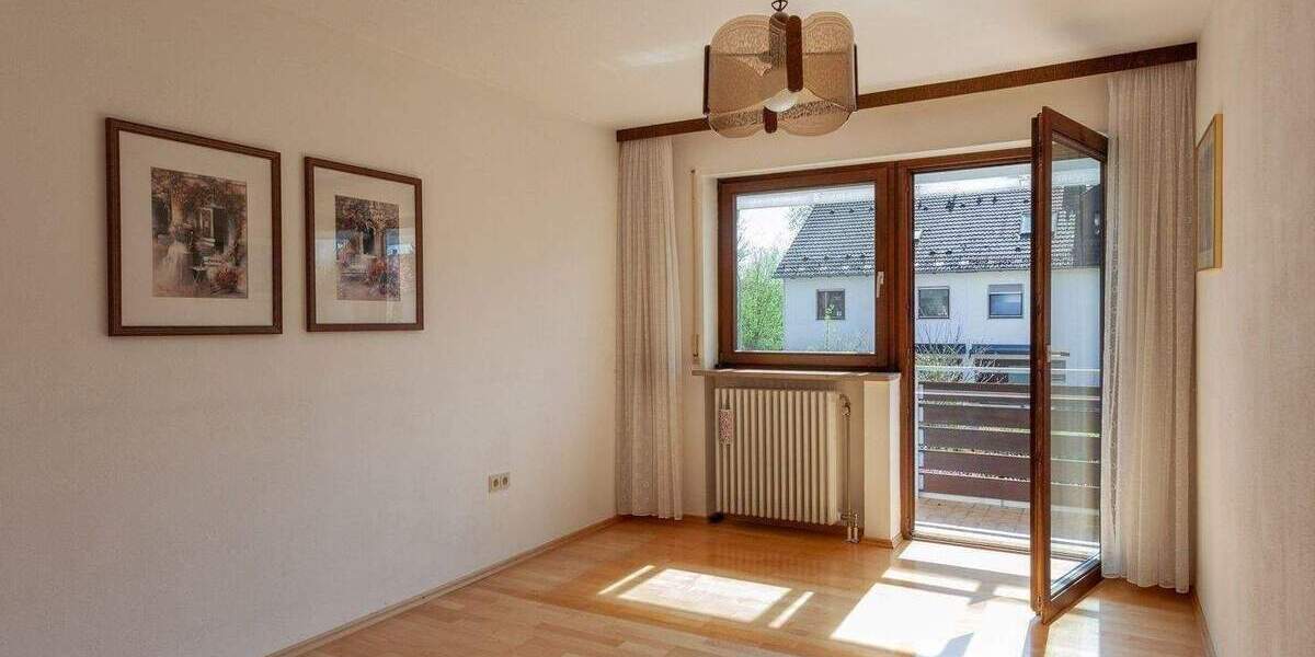 Reihenmittelhaus Fürstenfeldbruck - 5 Zimmer, 137 m&sup2;, 738.000&euro; | Angebot:26276067