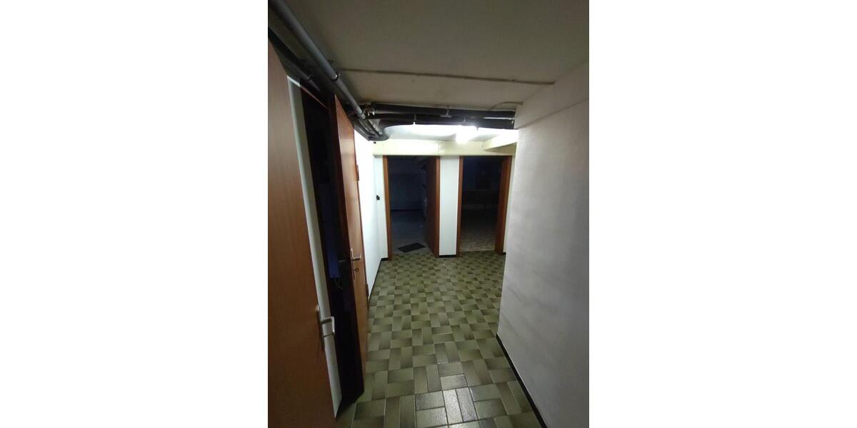 Provisionsfrei* Geräumiges, solides 2-FH mit Keller in Top Lage !!! - Zweifamilienhaus Wesel | Angebot:25566115