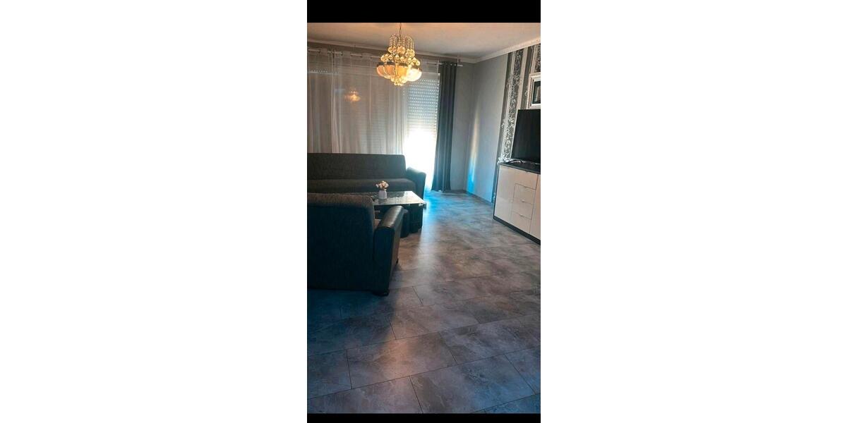 Einfamilienhaus Bad Driburg - 8 Zimmer, 220 m&sup2;, 290.000&euro; | Angebot:27125373