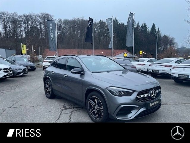 Mercedes-Benz GLA 200 10.969 km 41.900 &euro; Überlingen 88662