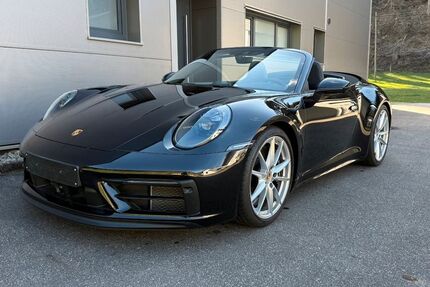 Porsche 992 9.000 km 152.900 &euro; Mühlenbach 77796