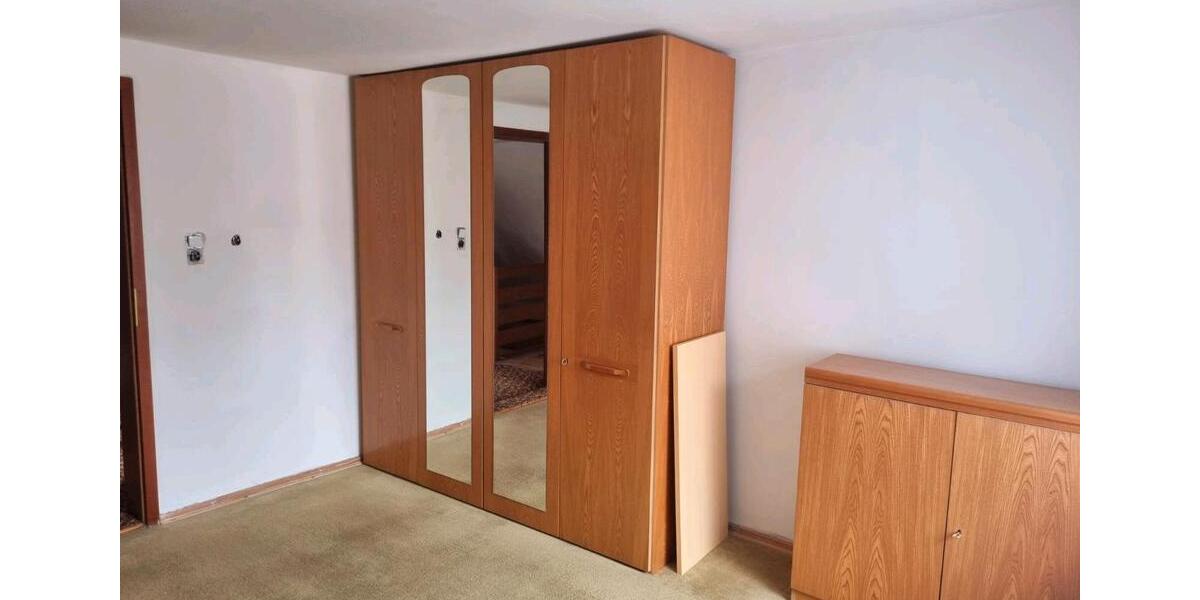 Doppelhaushälfte Obernzenn - 6 Zimmer, 120 m&sup2;, 800&euro; | Angebot:26227859