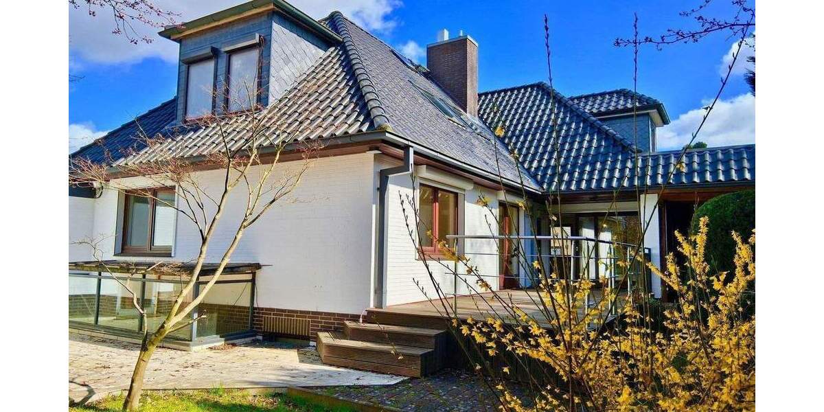 Mehrfamilienhaus, Wohnhaus Hamburg Niendorf - 8 Zimmer, 210 m&sup2;, 1.150.000&euro; | Angebot:26217831