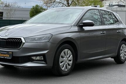 Skoda Fabia 99.000 km 11.900 &euro; Mainz-Kostheim 55246