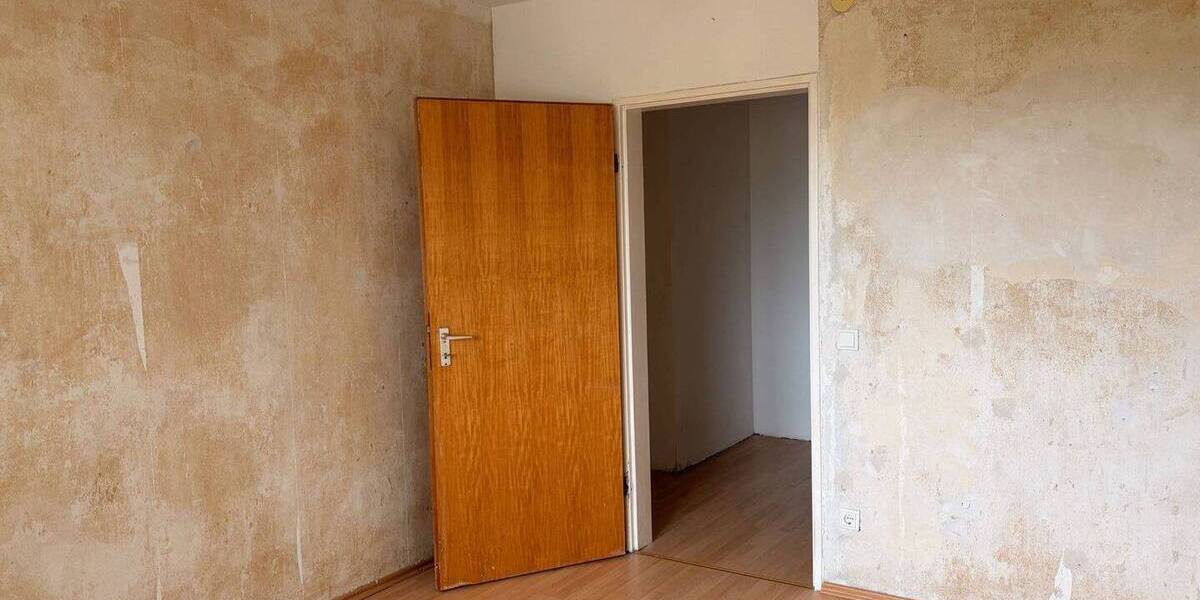Etagenwohnung Solingen Wald - 4 Zimmer, 85 m&sup2;, 591&euro; | Angebot:26435410