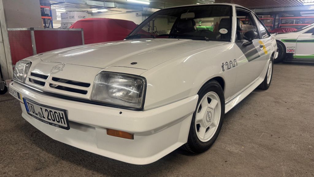 Opel Manta 96.225 km 28.900 &euro; Iffeldorf 82393