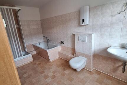 Wohnung Altentreptow - 1 Zimmer, 60 m&sup2;, 420&euro; | Angebot:20224420