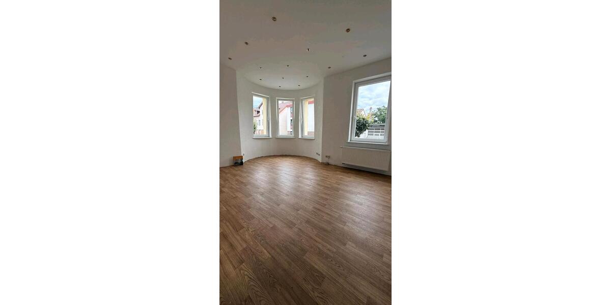 Erdgeschoßwohnung Coburg - 4.5 Zimmer, 120 m&sup2;, 230.000&euro; | Angebot:27107810