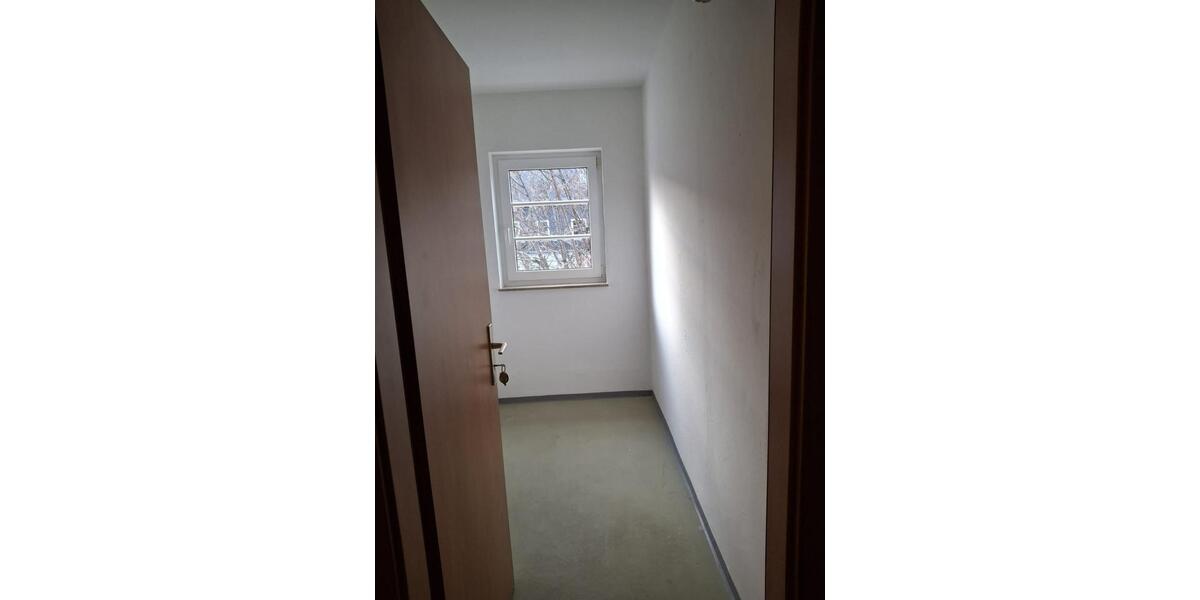 Erdgeschoßwohnung Chemnitz Adelsberg - 2 Zimmer, 41 m&sup2;, 63.500&euro; | Angebot:25362165