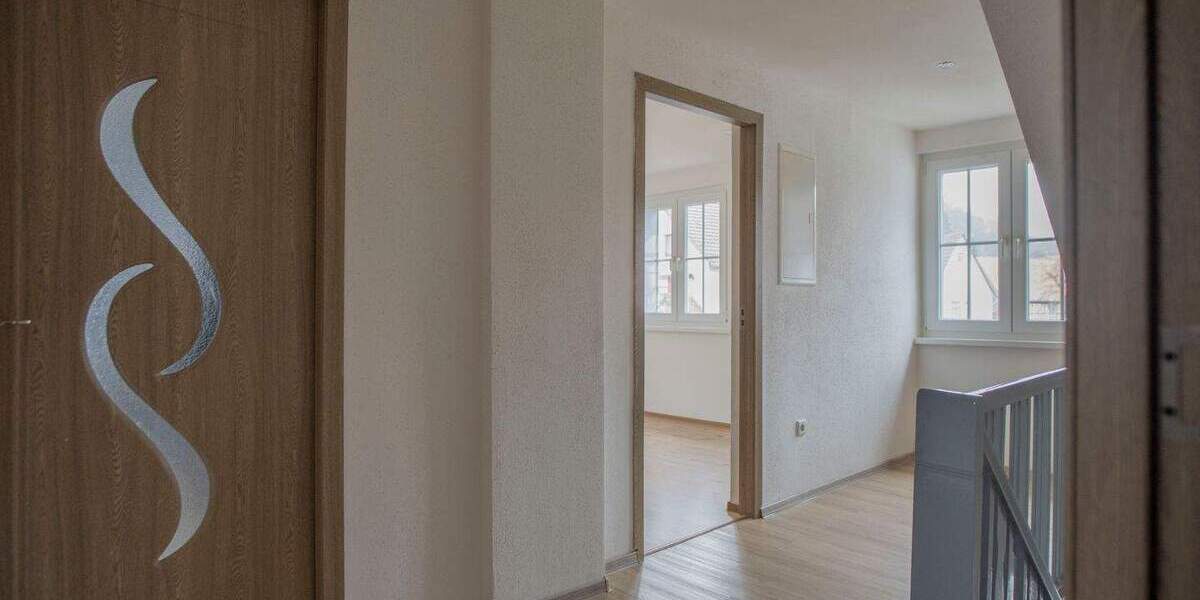 Einfamilienhaus Nidda Kohden - 6 Zimmer, 128 m&sup2;, 350.000&euro; | Angebot:25695718