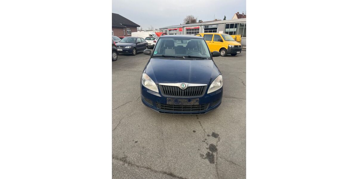 Skoda Fabia 447.536 km 2.390 &euro; Lübeck 23560
