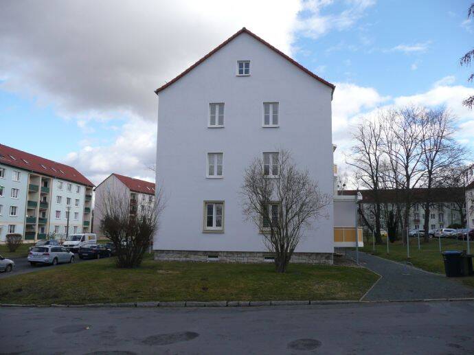 Etagenwohnung Pirna Sonnenstein - 3 Zimmer, 68 m&sup2;, 475&euro; | Angebot:26796359