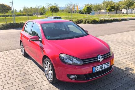 VW Golf 206.000 km 5.600 &euro; Iffezheim 76473