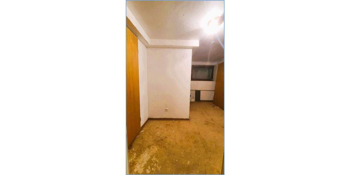 Etagenwohnung Düren - 4 Zimmer, 101 m&sup2;, 190.000&euro; | Angebot:23866566