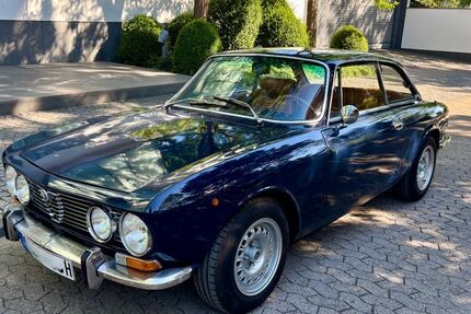 Alfa Romeo GTV 54.000 km 39.900 &euro; Darmstadt 64287