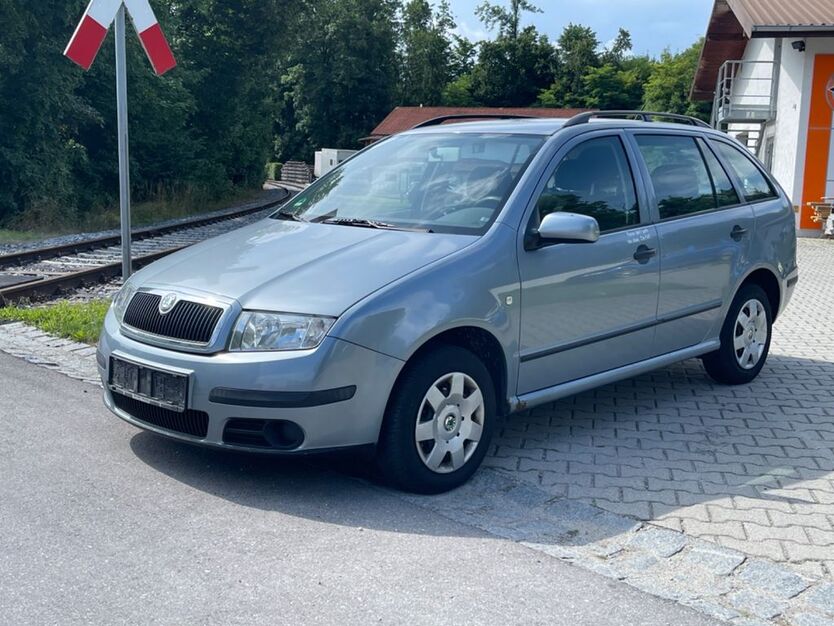 Skoda Fabia 174.000 km 2.300 € Waldkraiburg 84478
