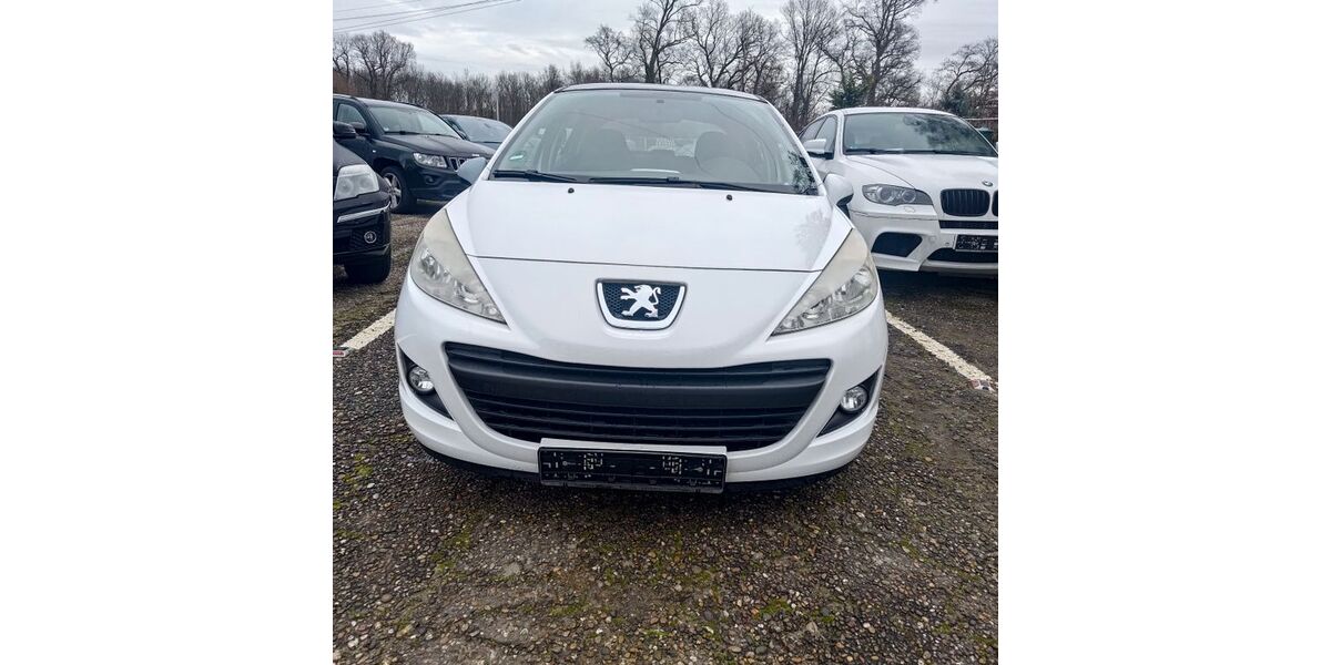 Peugeot 207 162.000 km 2.200 &euro; Karlsruhe 76137