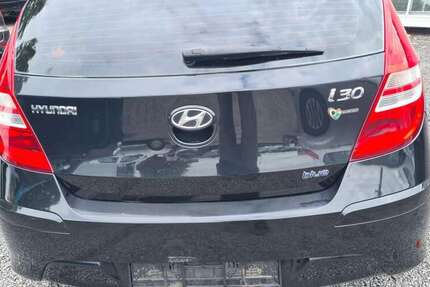 Hyundai i30 270.000 km 1.150 &euro; Aachen 52070