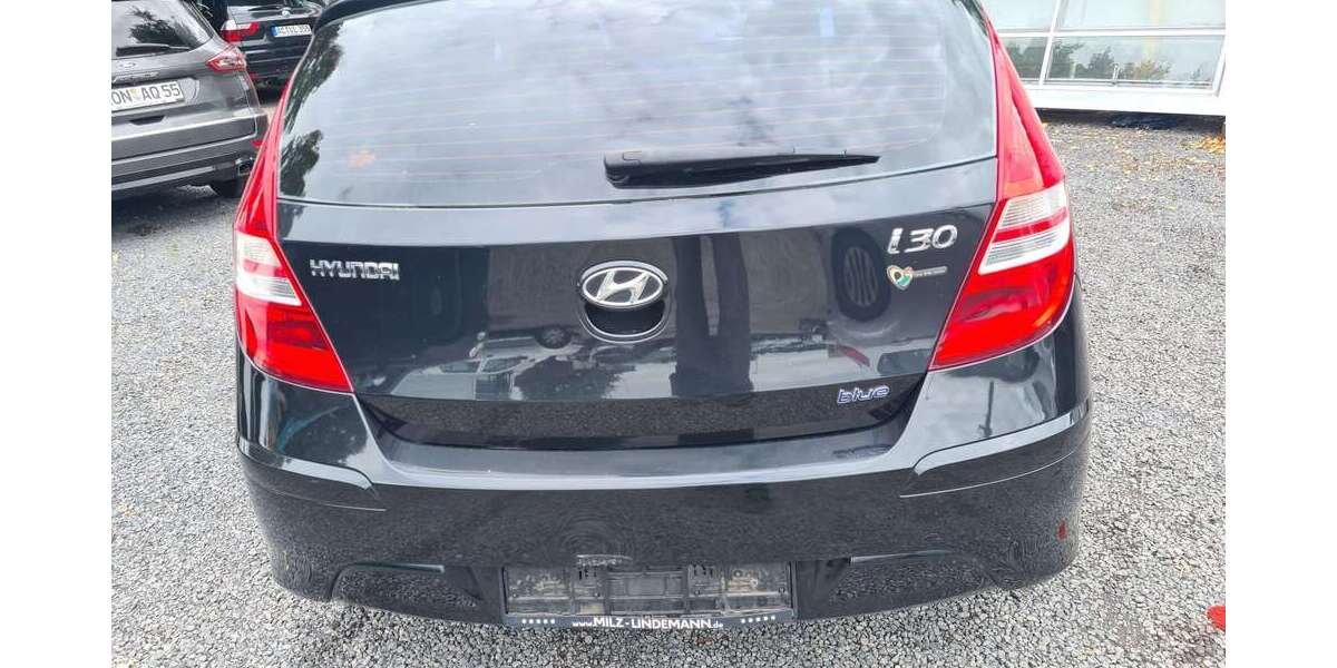 Hyundai i30 270.000 km 1.150 &euro; Aachen 52070
