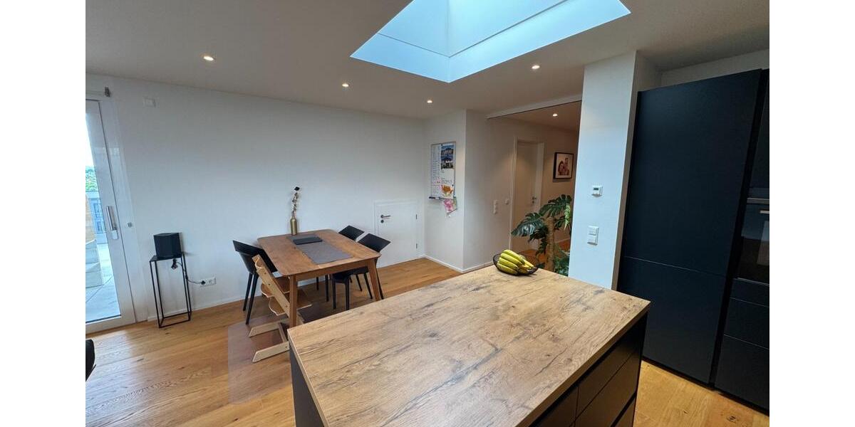 Einfamilienhaus Markgröningen - 3.5 Zimmer, 140 m&sup2;, 2.150&euro; | Angebot:24811604