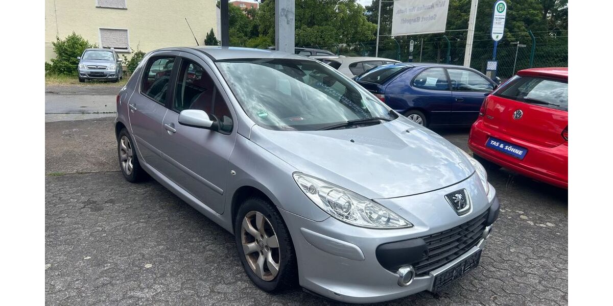 Peugeot 307 233.000 km 790 &euro; Hanau 63452