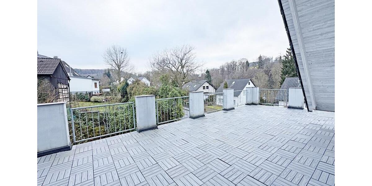 Dachgeschoßwohnung Windeck - 2 Zimmer, 93 m&sup2;, 600&euro; | Angebot:22180868
