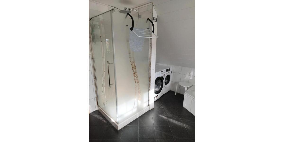 Moderne Doppelhaushälfte - zentral in Wardenburg 4 zimmer