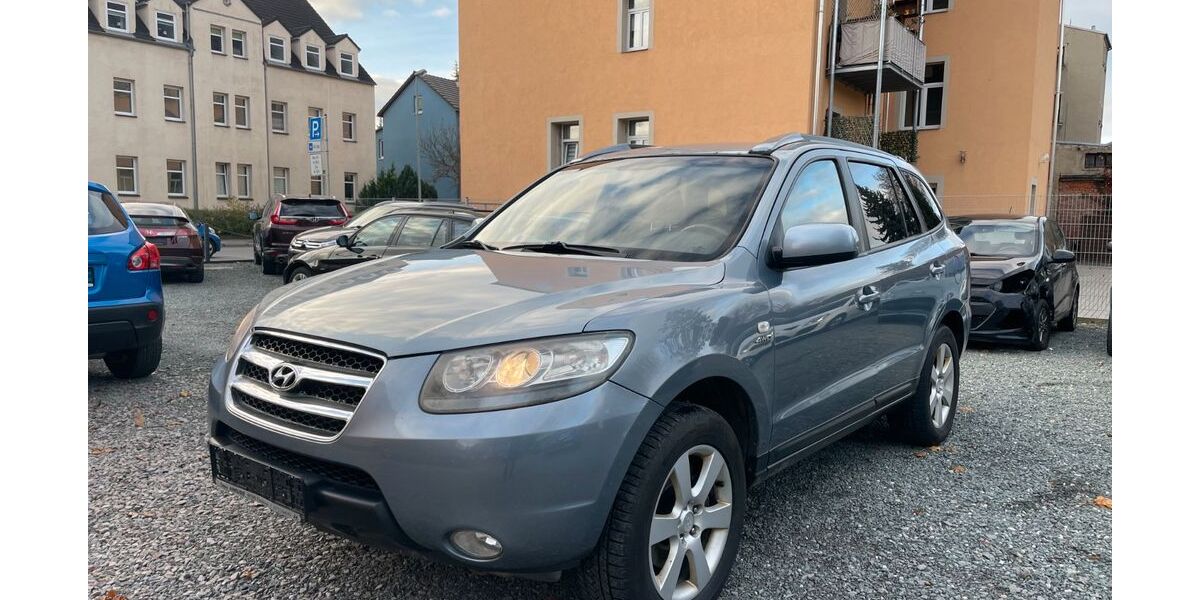 Hyundai SANTA FE 234.000 km 4.300 € Chemnitz 09114