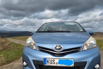 Toyota Yaris 98.500 km 7.600 &euro; Altenglan 66885