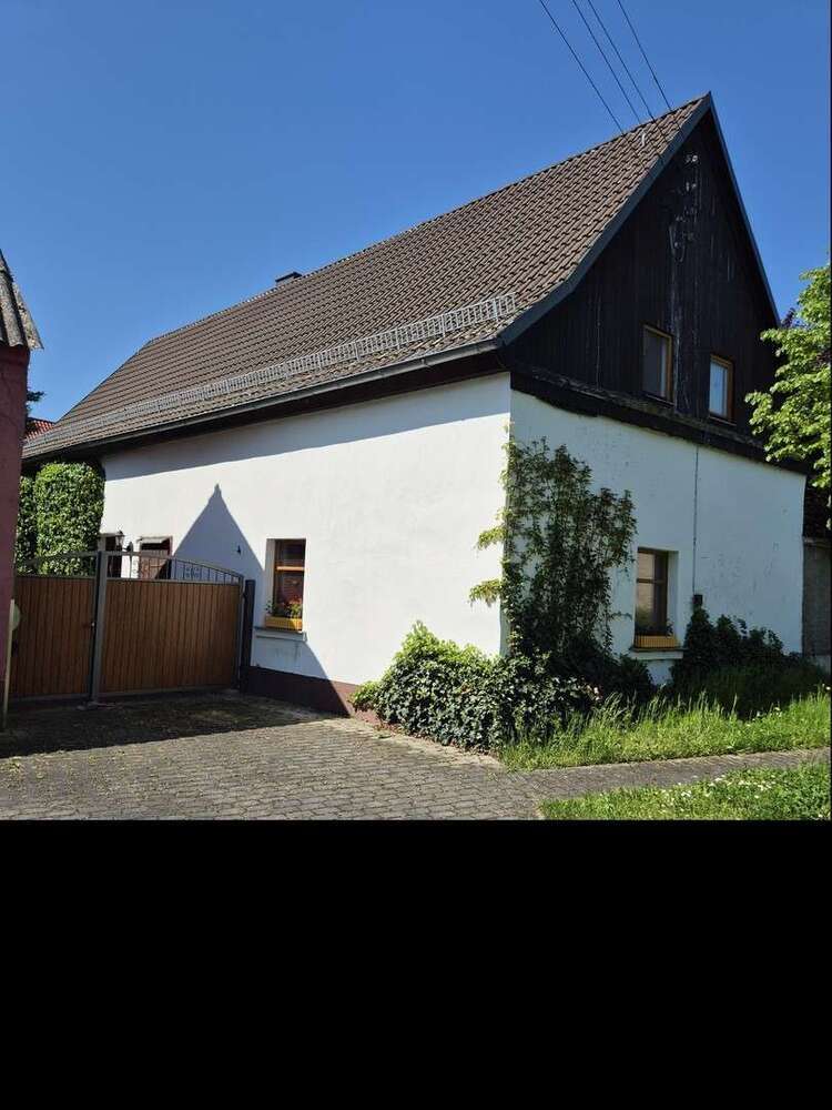 Haus zum Kaufen in Schkeuditz 249.000 € 100 m²