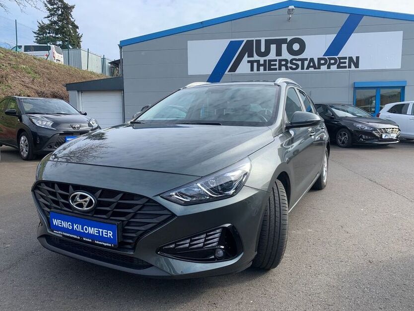 i30