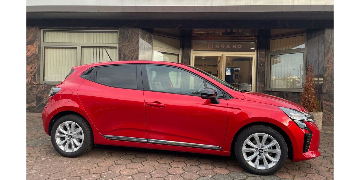 Renault Clio 1.759 km 17.990 &euro; Neu Wulmstorf 21629