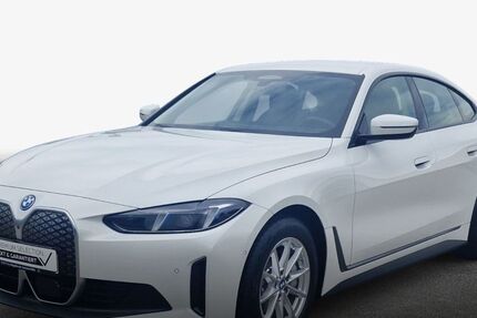 BMW i4 4.759 km 46.900 &euro; Bruchsal 76646