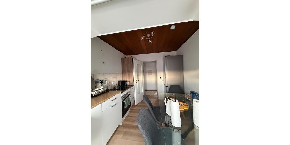 Dachgeschoßwohnung Bremerhaven - 2 Zimmer, 68 m&sup2;, 675&euro; | Angebot:26220380