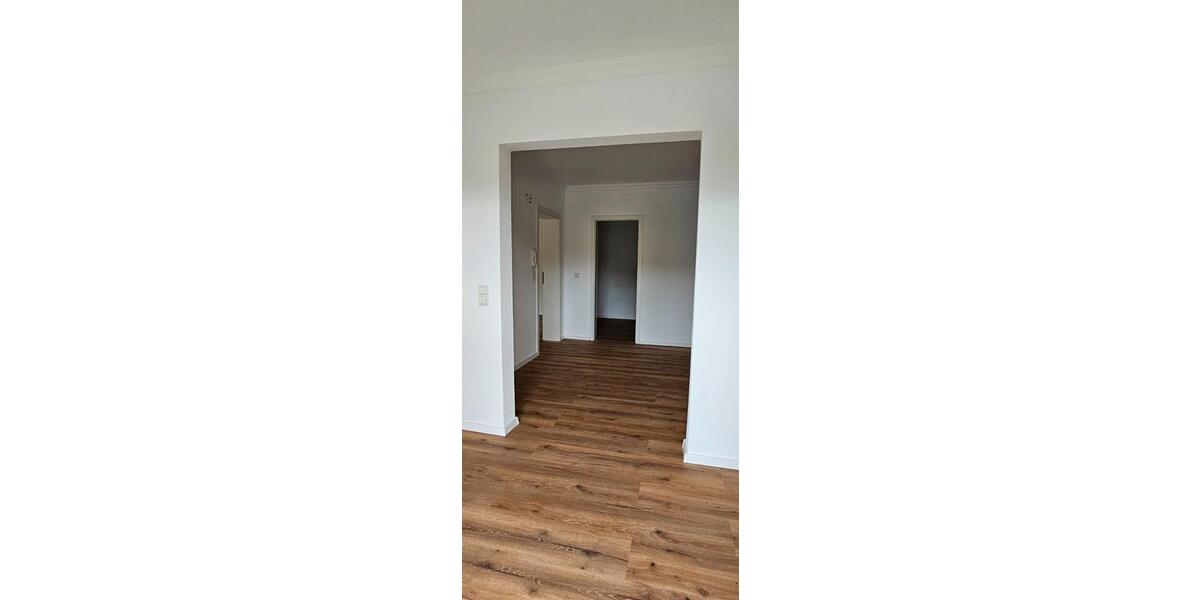 Erdgeschoßwohnung Dillenburg Manderbach - 2 Zimmer, 90 m&sup2;, 217.000&euro; | Angebot:26844349