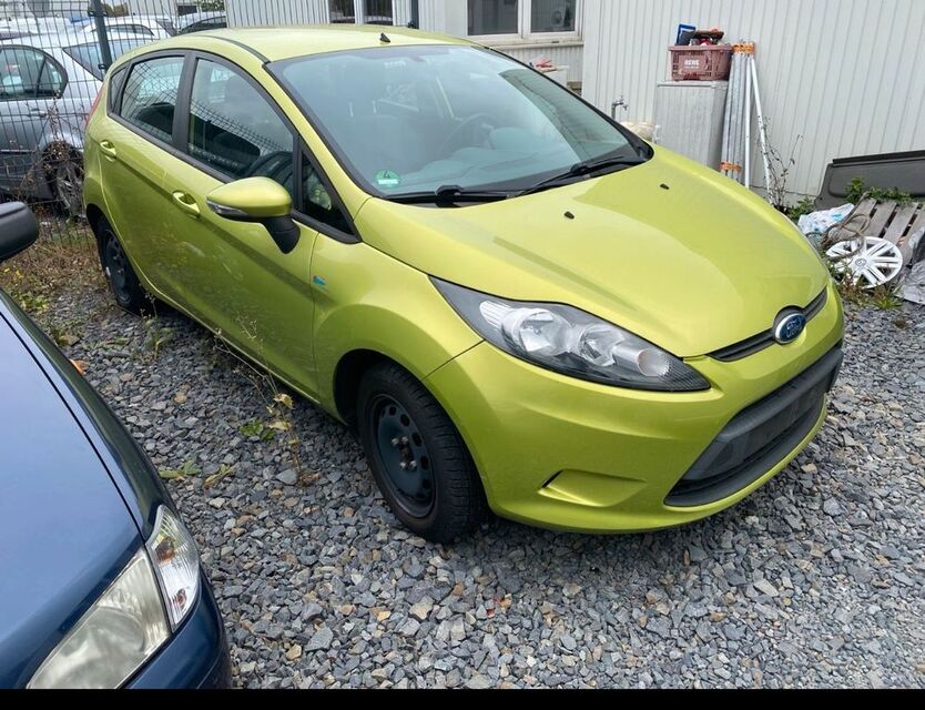 Ford Fiesta 75.000 km 3.500 € Berlin 13597