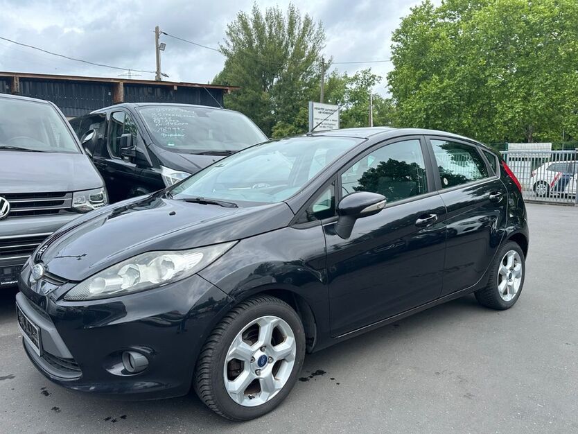 Ford Fiesta 187.440 km 2.499 € Frankfurt am Main 60486