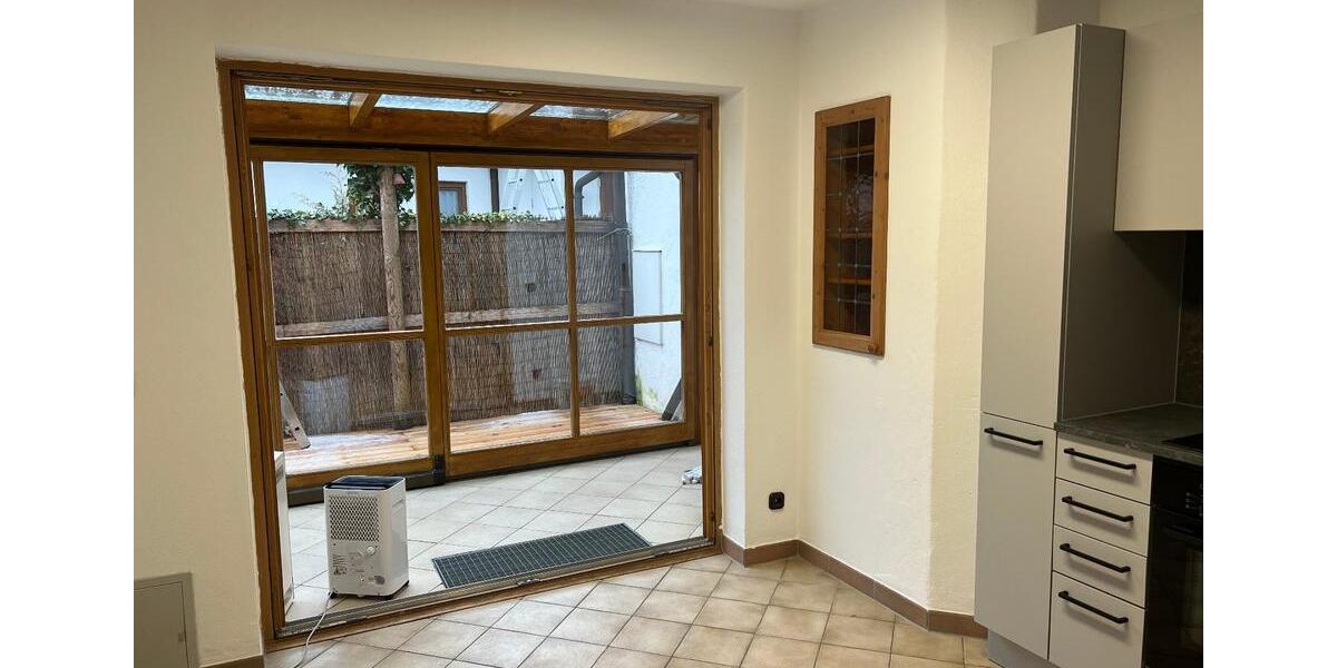 Charmante Doppelhaushälfte- ab sofort bezugsfrei! 4 zimmer