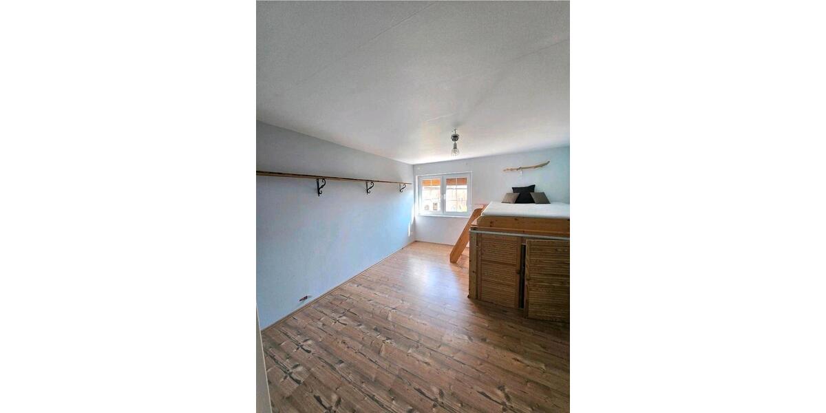 Etagenwohnung Beeskow - 4 Zimmer, 123 m&sup2;, 1.500&euro; | Angebot:25964427