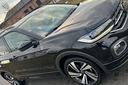 VW T-Cross 52.000 km 20.300 &euro; Toppenstedt 21442