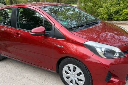 Toyota Yaris 155.000 km 7.900 &euro; Berlin 12689